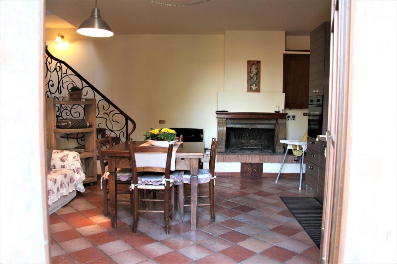 Claudia Vacanza Toscana - Appartamento Nocciolo- 10 Min Da Siena Malignano Exteriér fotografie